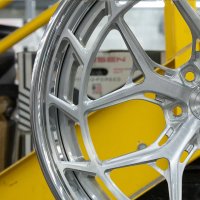 18-26 Inch Forged Wheels for BMW, Mercedes-Benz, Audi and Lamborghini - Vossen LC3-01T Deep Concave 3-Piece Polished Alloy Rims - photo 4